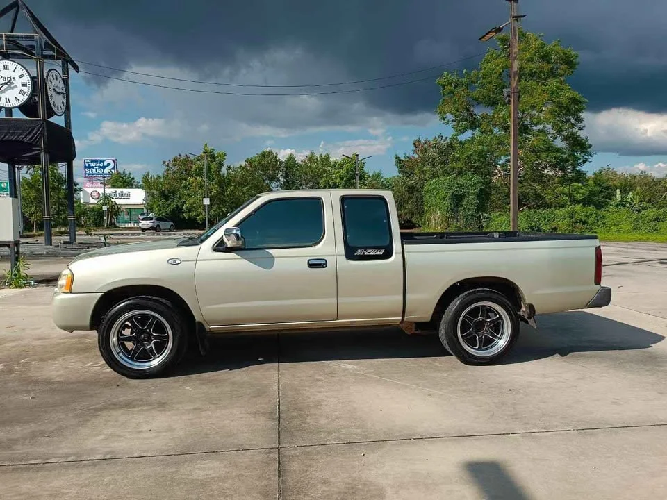 2004 Toyota Hilux Tiger VI 3