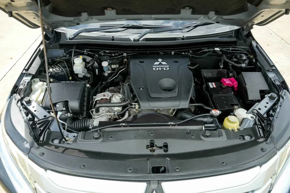 2020 Mitsubishi Triton V 2