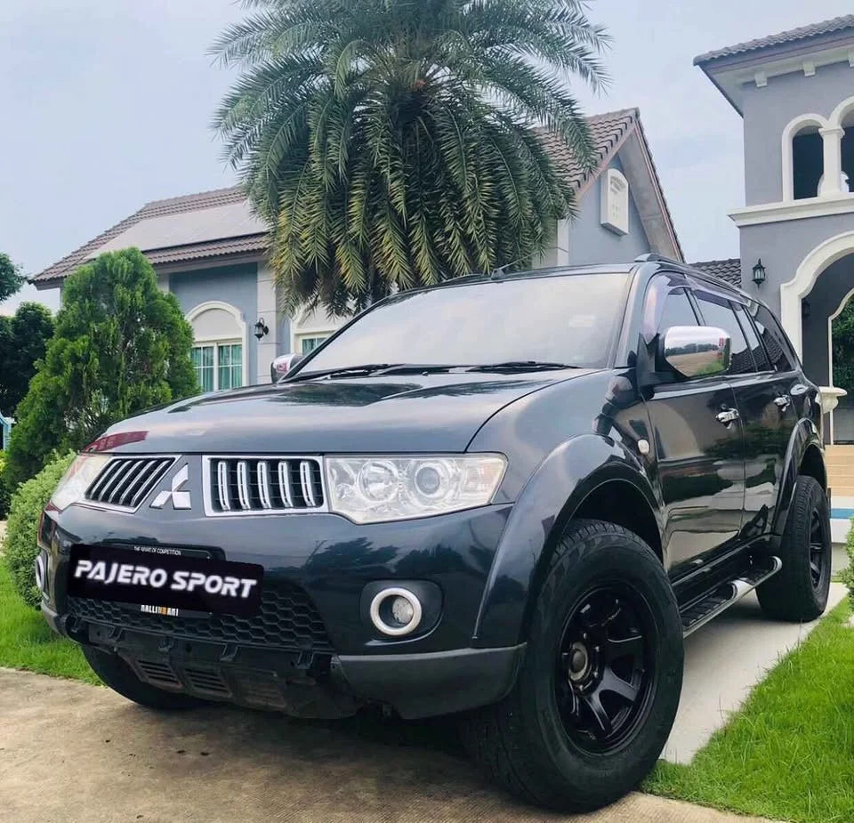 2010 Mitsubishi Pajero Sport II 3