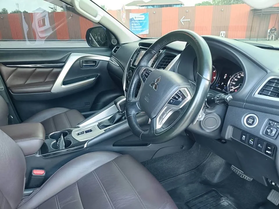 2019 Mitsubishi Pajero Sport III 2