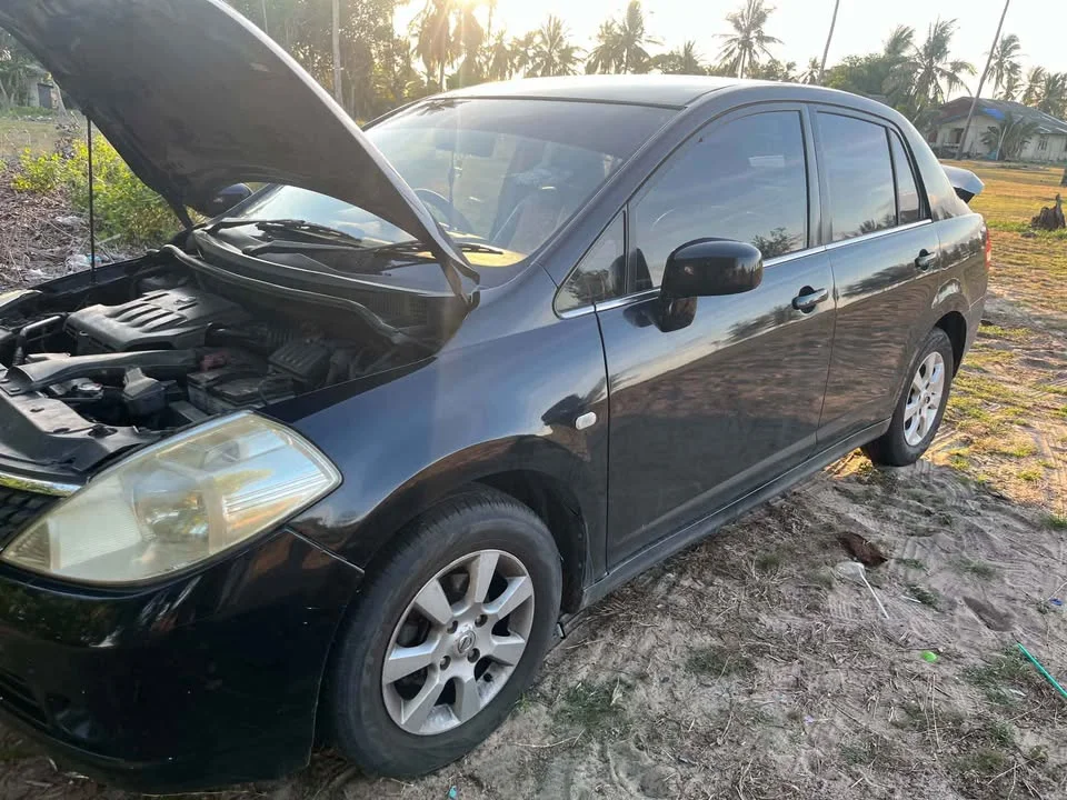 2007 Nissan Tiida I (C11) 3