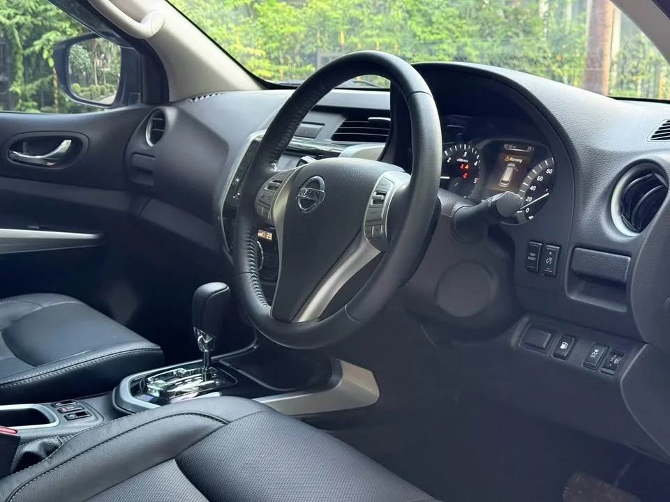 2020 Nissan Terra 3