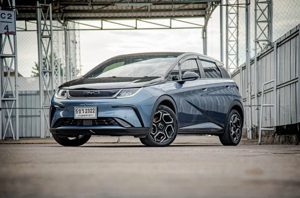 2023 BYD Dolphin 3