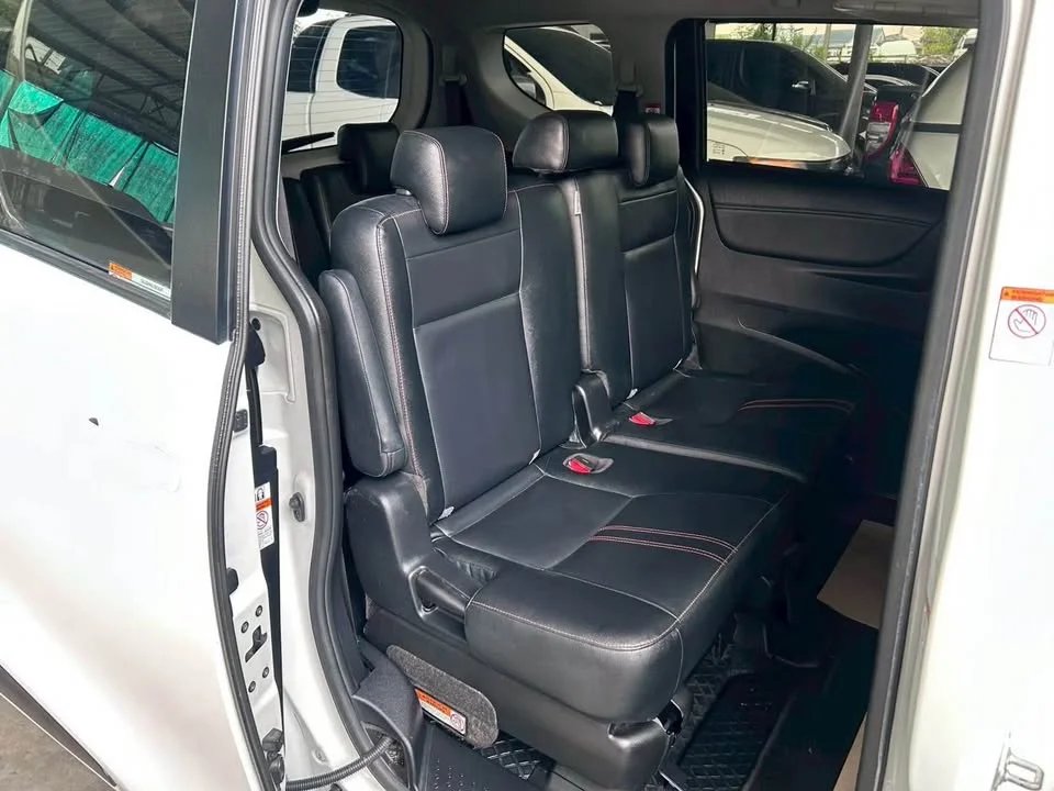 2020 Toyota Sienta II 2