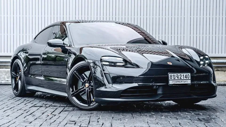 2021 Porsche Taycan 9J1 2