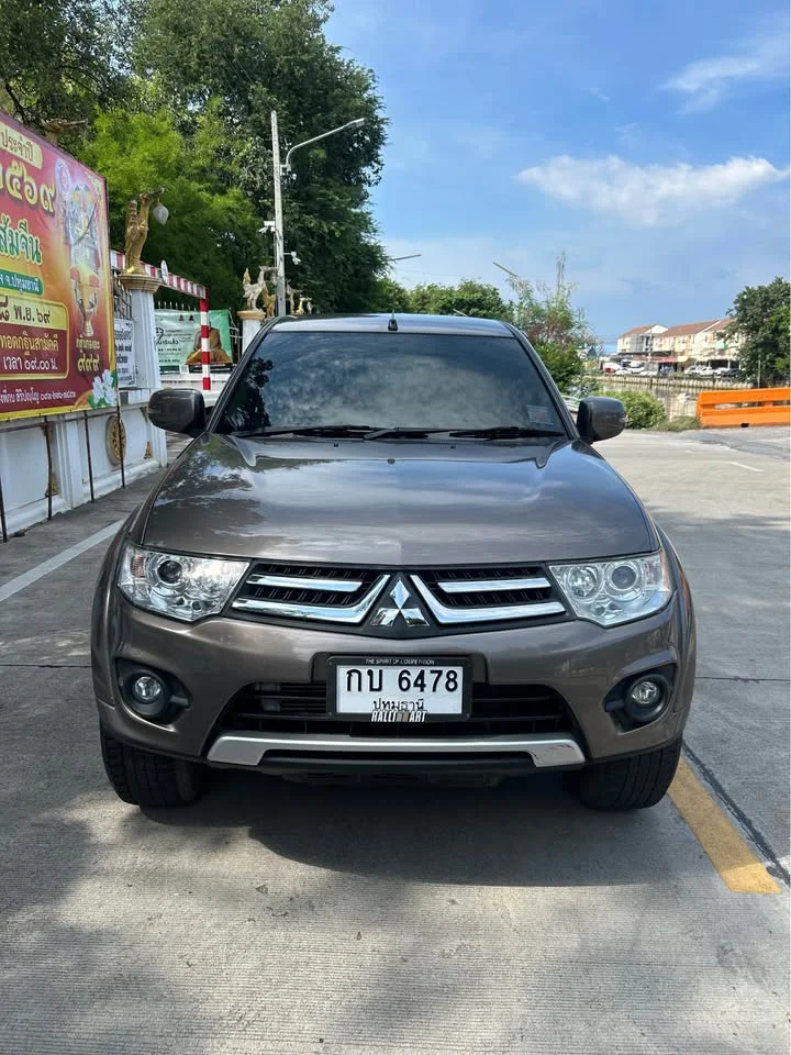 2014 Mitsubishi Pajero Sport II 2