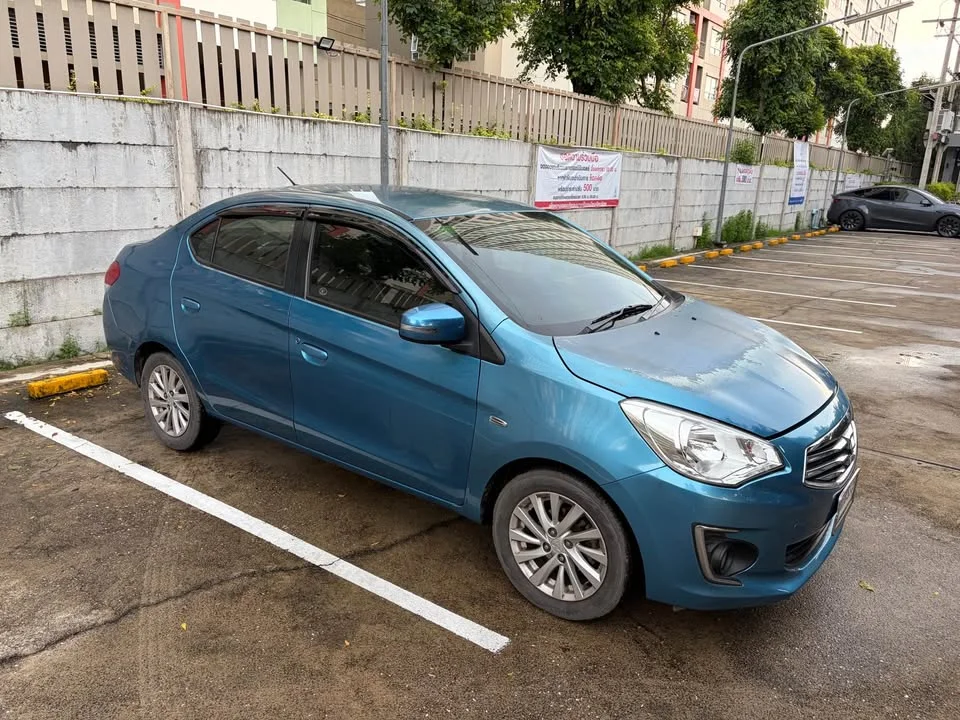 2015 Mitsubishi Attrage VI 3