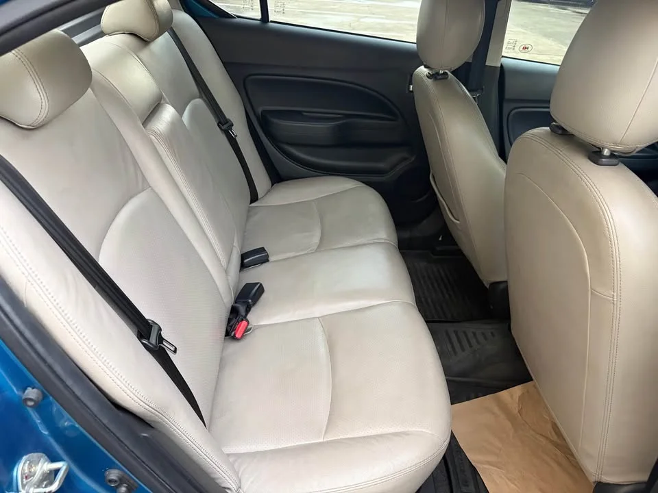 2015 Mitsubishi Attrage VI 2