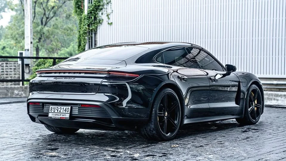 2021 Porsche Taycan 9J1 2