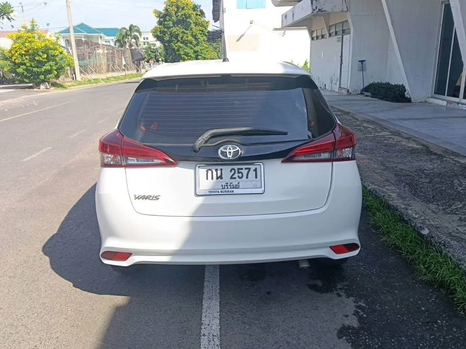2020 Toyota Yaris III 2