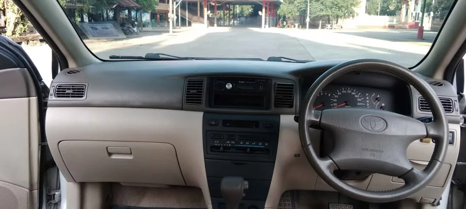 2003 Toyota Corolla Altis IX (E120) 3
