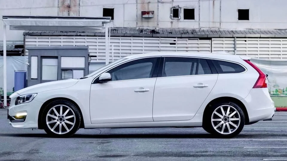 2015 Volvo V60 I 2