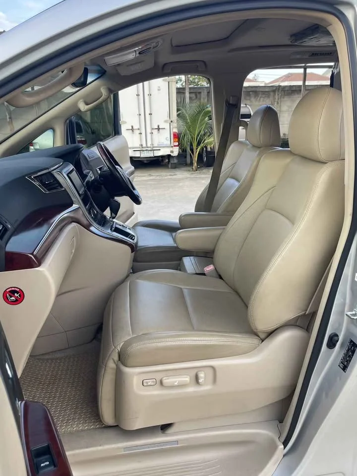 2009 Toyota Alphard, Vellfire II (AH20) 2