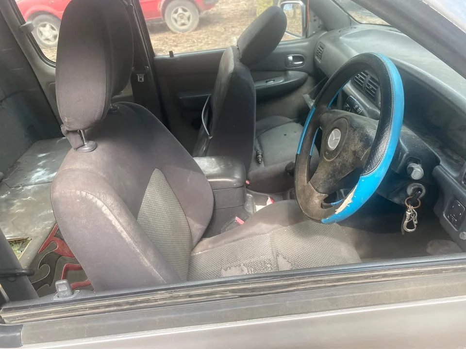 2000 Mazda 2500 Fighter V 3