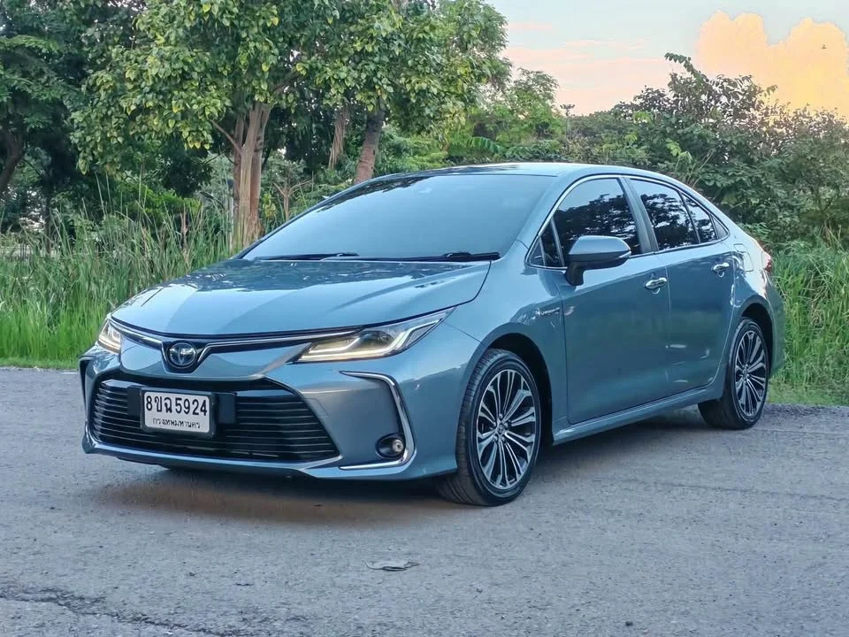2019 Toyota Corolla Altis XII (E210) 2