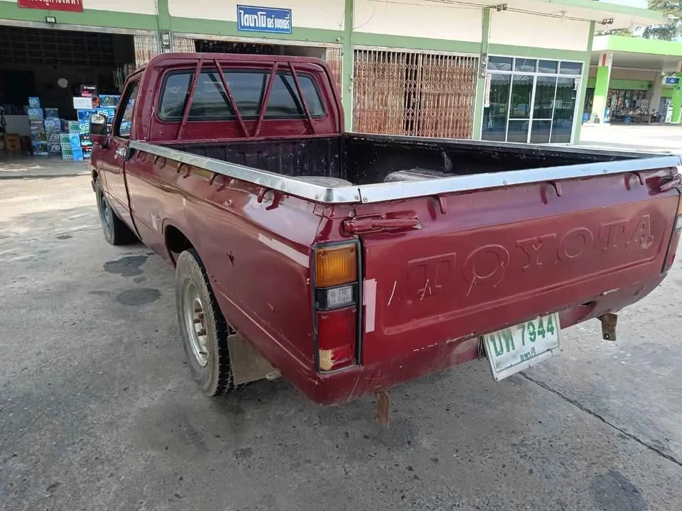 1989 Mitsubishi Triton I  2