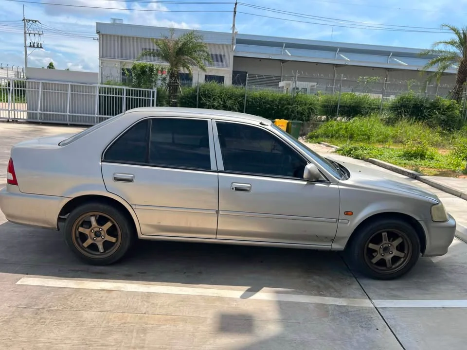 1997 Honda City III 2