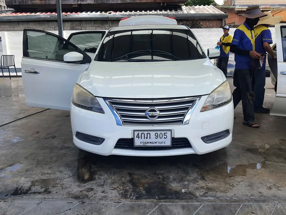 2013 Nissan Sylphy III (B17) 3