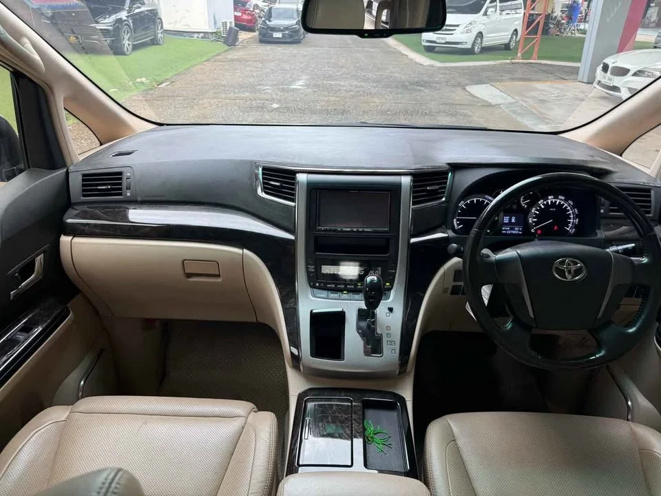 2012 Toyota Alphard, Vellfire II (AH20) 2