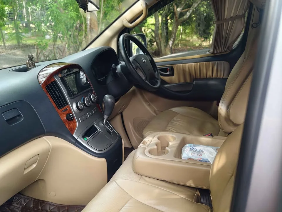 2010 Hyundai H-1 II 2