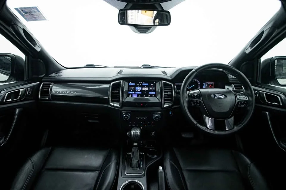 2019 Ford Everest II 3