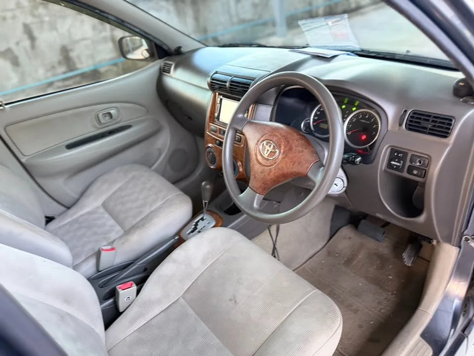 2010 Toyota Avanza I 2