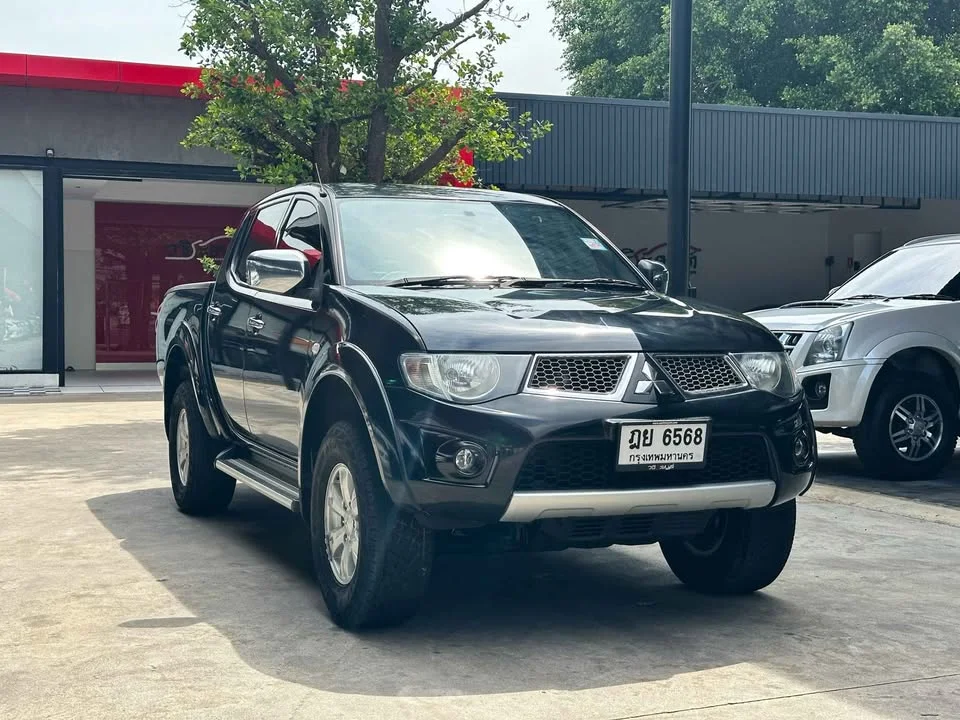2010 Mitsubishi Triton IV 3