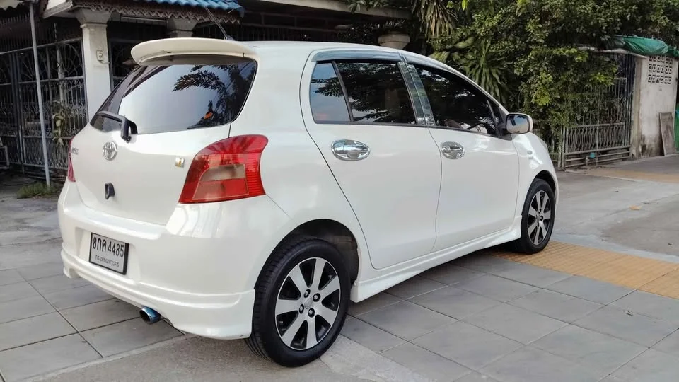 2008 Toyota Yaris II 3