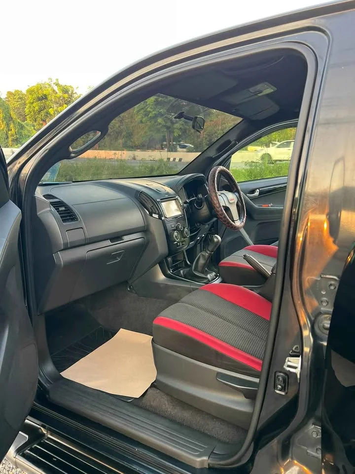 2014 Isuzu D-Max II (RT) 3