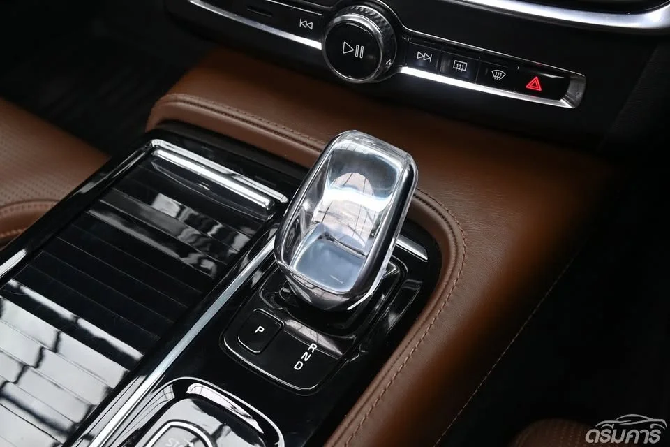2021 Volvo S90 II 2