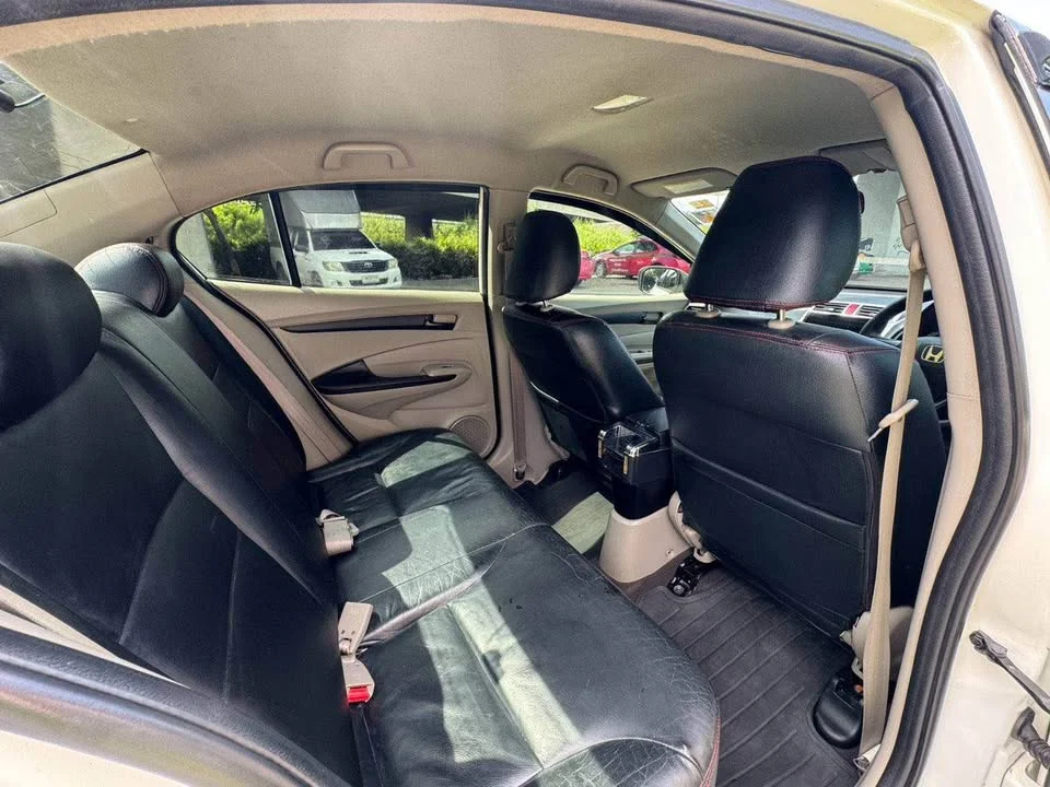 2012 Honda City V 3