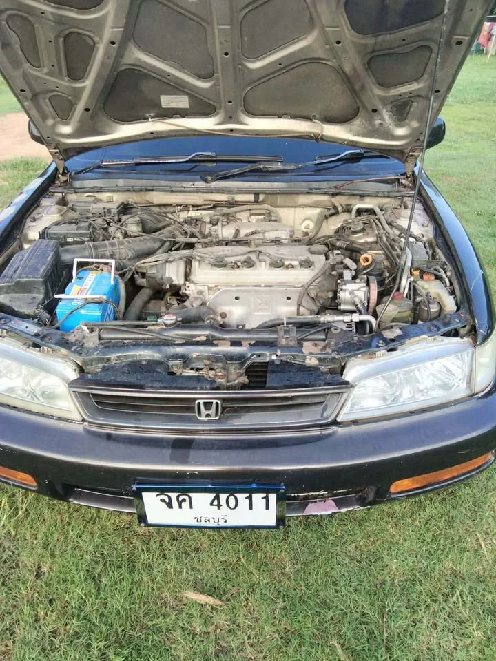1995 Honda Accord V 3