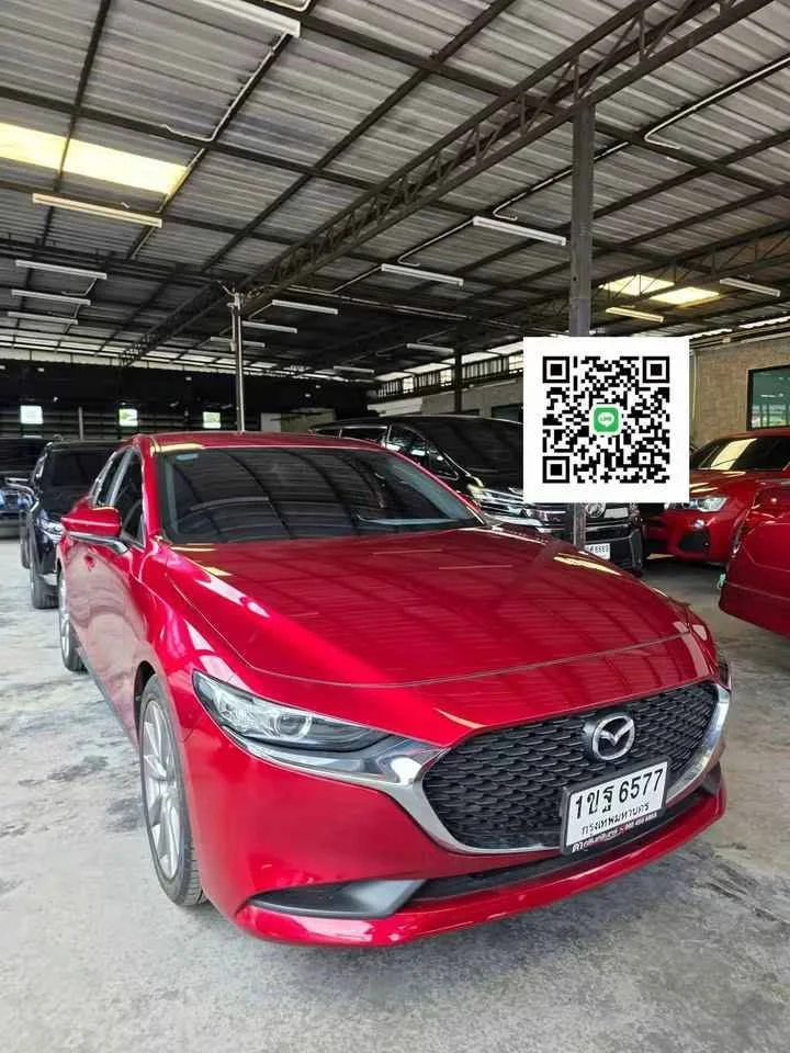 2019 Mazda 3 IV 2