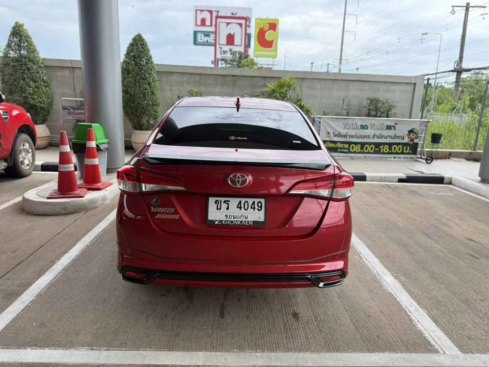 2020 Toyota Yaris ATIV III 3