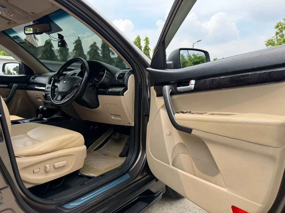 2014 Kia Sorento III 3