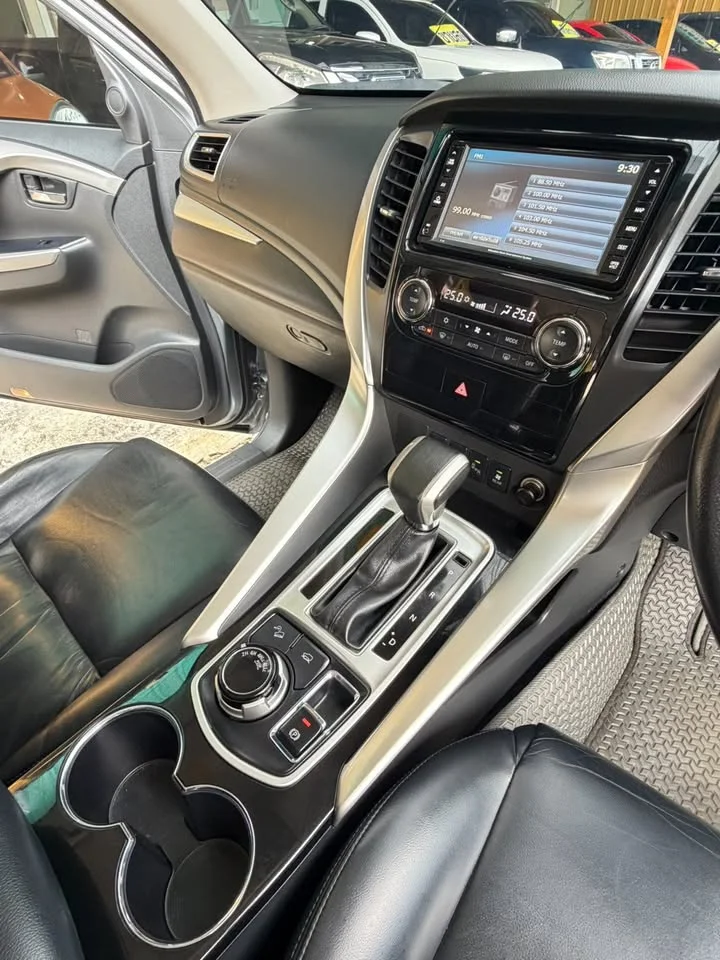 2016 Mitsubishi Pajero Sport III 3