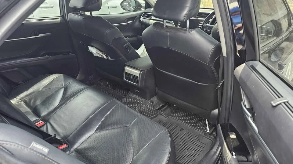 2021 Toyota Camry VIII (XV70) 3