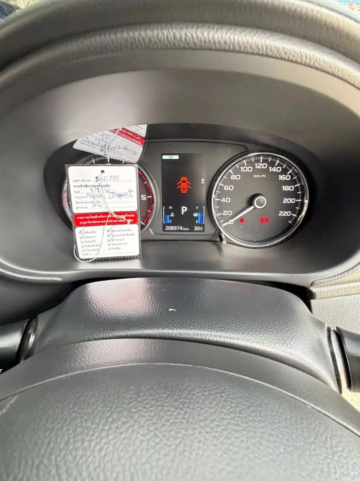 2016 Mitsubishi Pajero Sport III 2