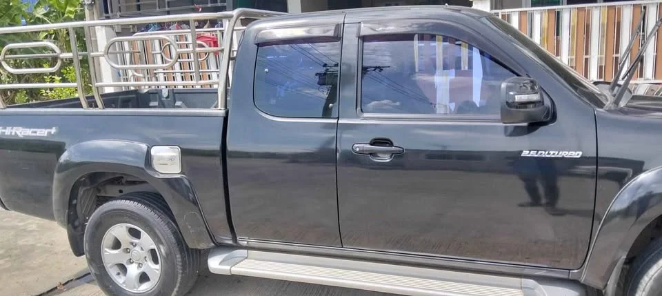 2011 Mazda BT-Series I 2