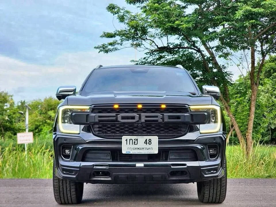 2022 Ford Everest III 3