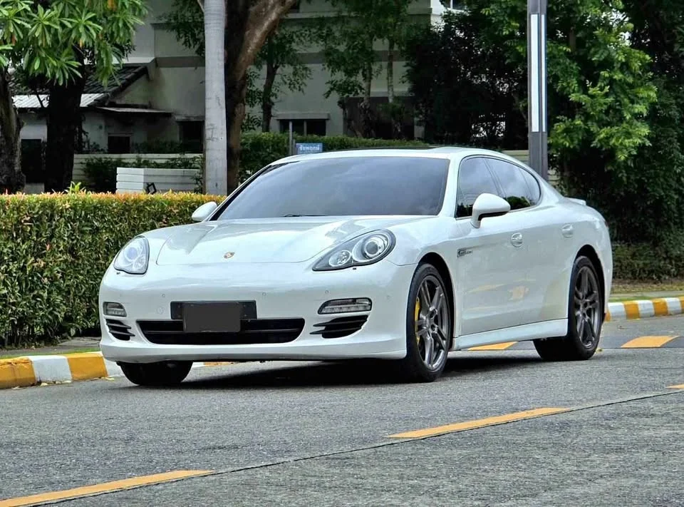 2011 Porsche Panamera I 2