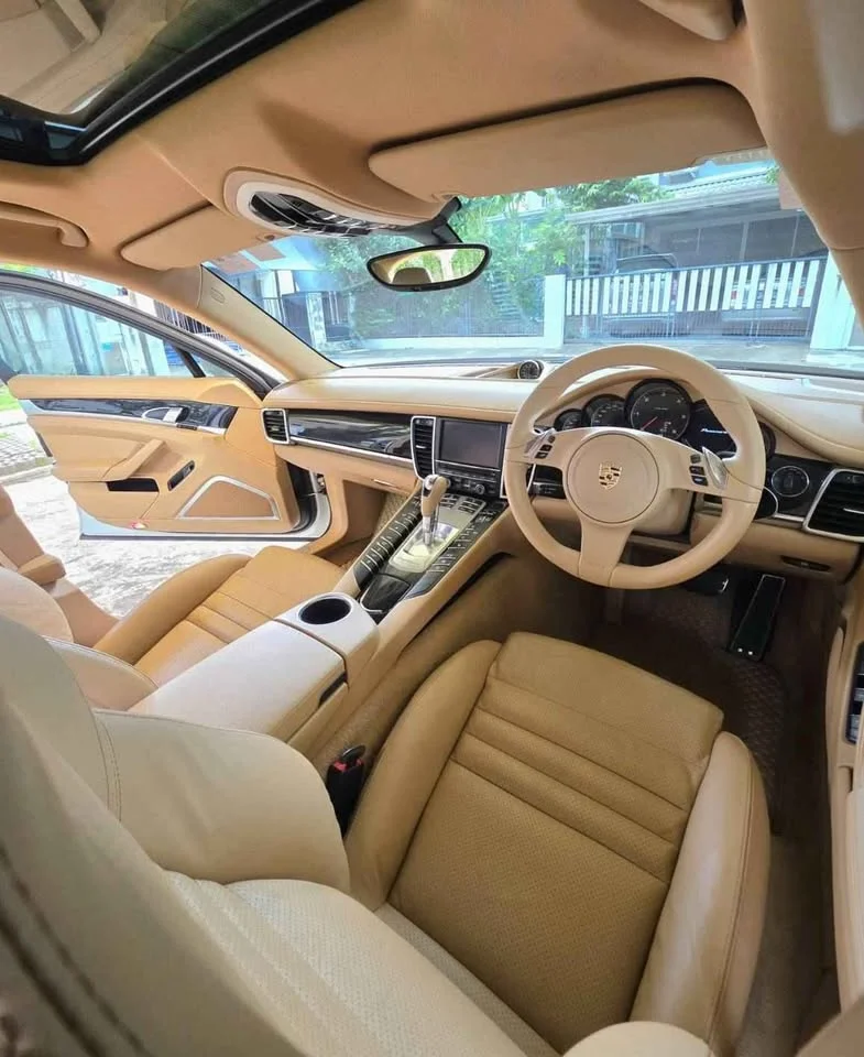 2011 Porsche Panamera I 3