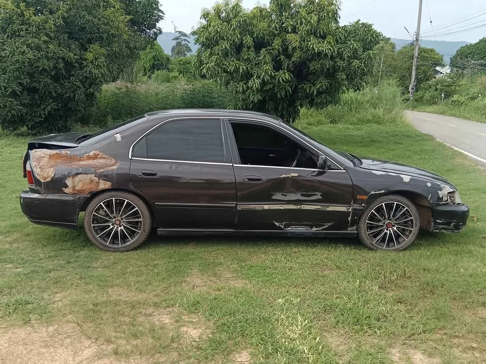 1995 Honda Accord V 3