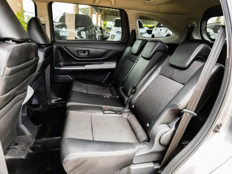 2023 Toyota Veloz III 3