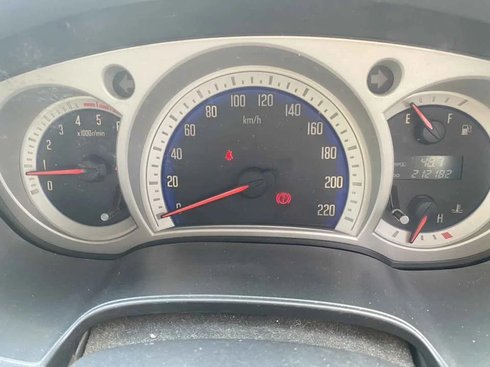 2006 Isuzu D-Max I 3
