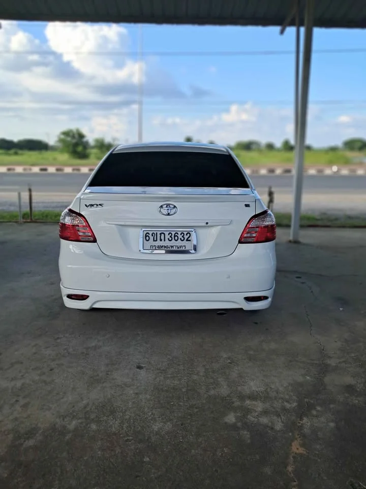 2010 Toyota Vios II 3