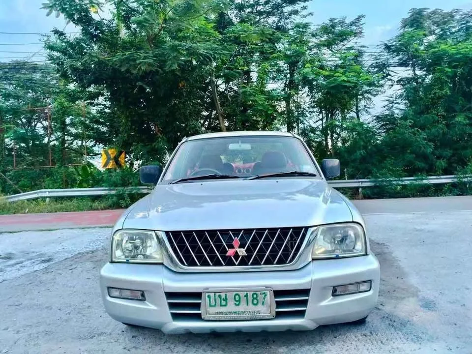 2005 Mitsubishi Strada III 3
