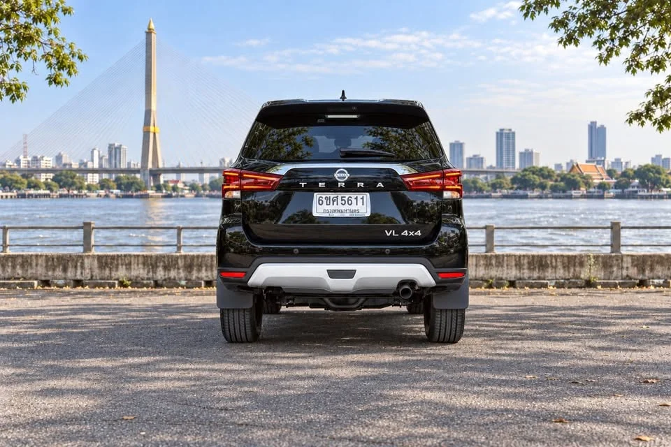 2021 Nissan Terra 3
