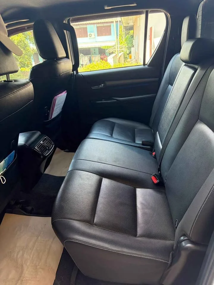 2021 Toyota Hilux VIII 2