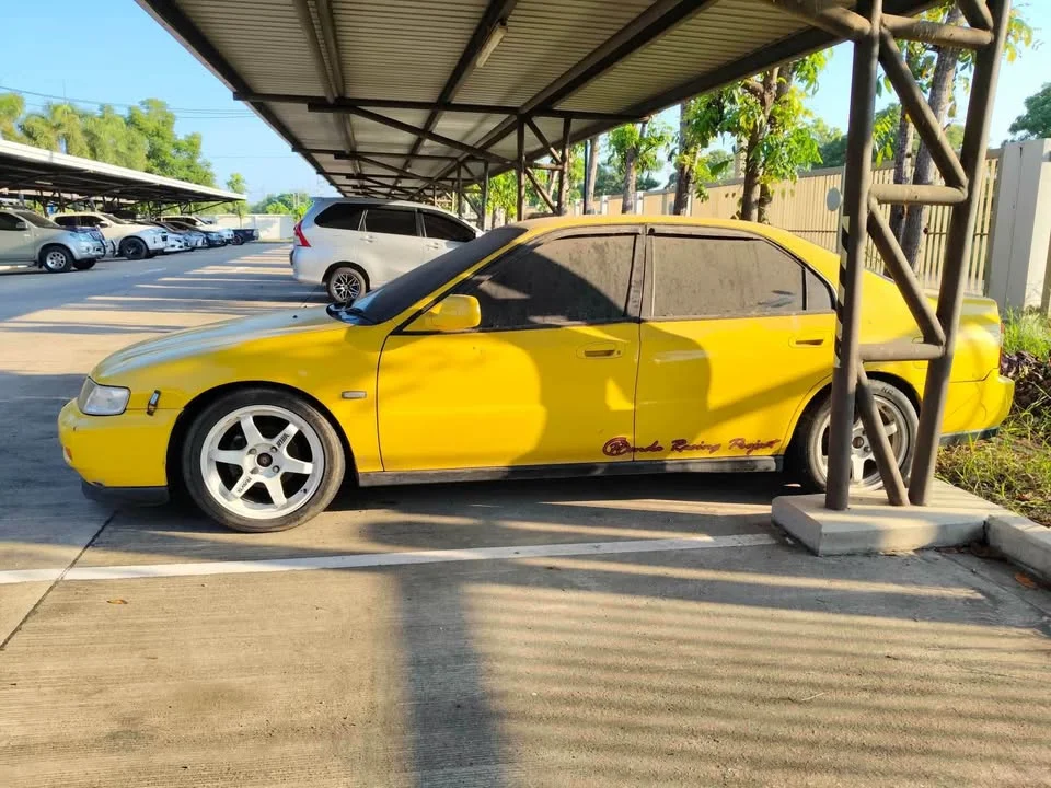 Honda Accord V 3
